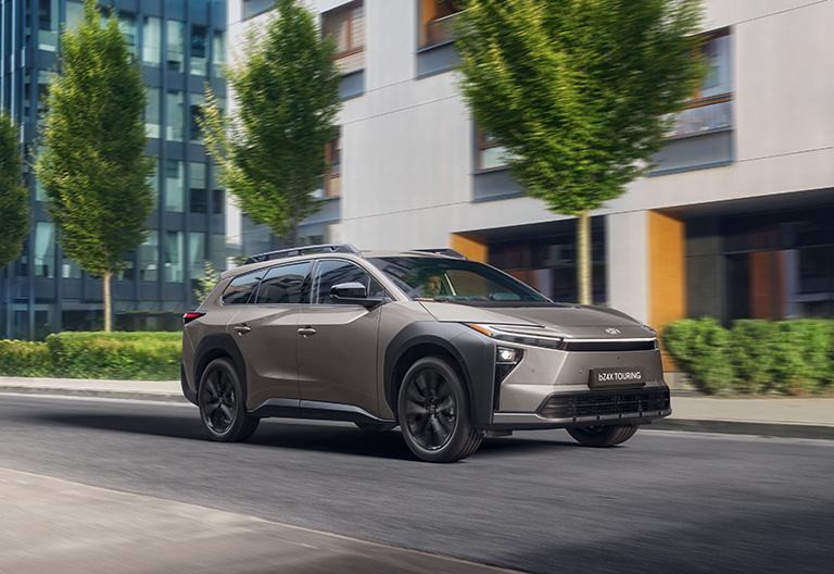 Köp Toyota bZ4X Touring elbil med 0% fast ränta hela avtalsperioden